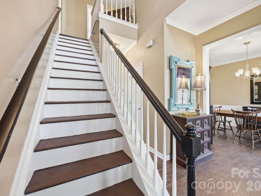 242 Windsor Forest Circle, Fletcher, NC 28732.  MLS# CAR4354358, YatesRealty ID 3913. 
