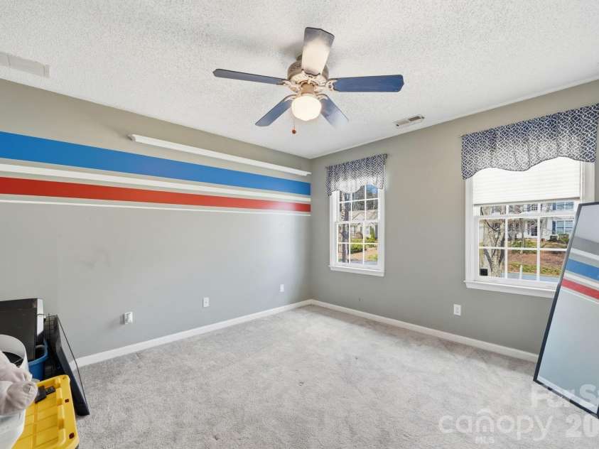 242 Windsor Forest Circle, Fletcher, NC 28732.  MLS# CAR4354358, YatesRealty ID 3913. 