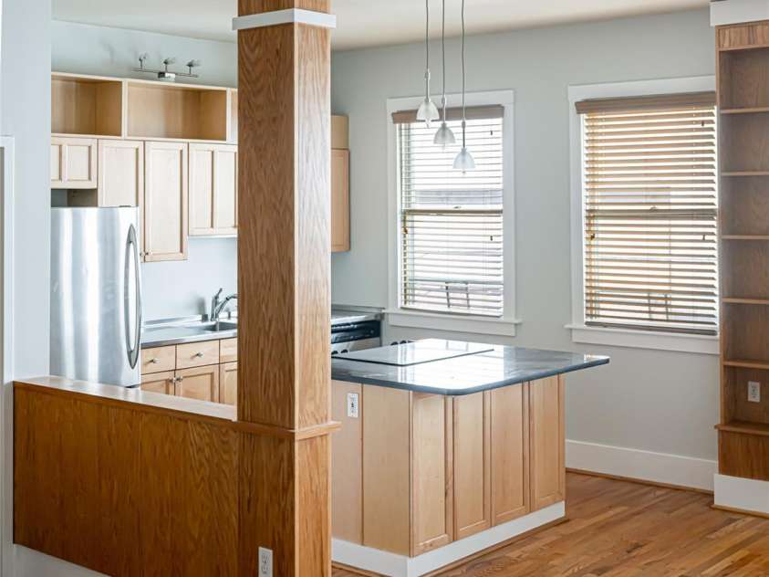 32 Broadway Street, Asheville, NC 28801.  MLS# CAR4198557, YatesRealty ID 3913. 