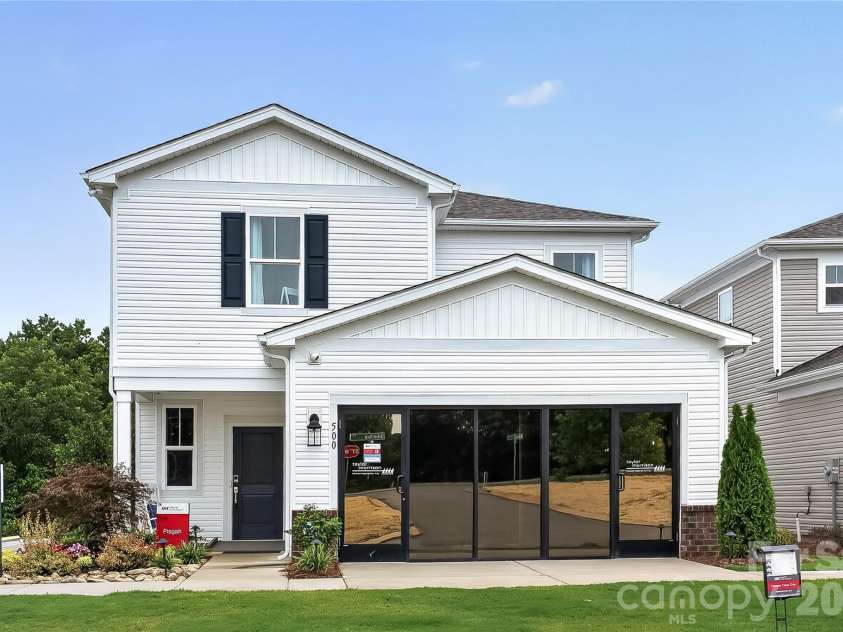 407 Silver Birch Court, Shelby, NC 28152.  MLS# CAR4381973, YatesRealty ID 39130. Fincastle Glen Community