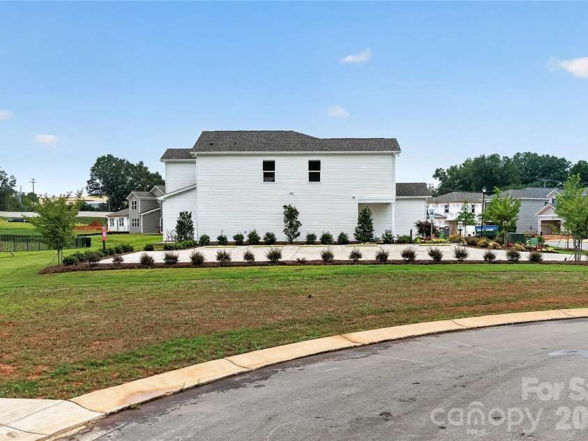 407 Silver Birch Court, Shelby, NC 28152.  MLS# CAR4381973, YatesRealty ID 39130. Fincastle Glen Community