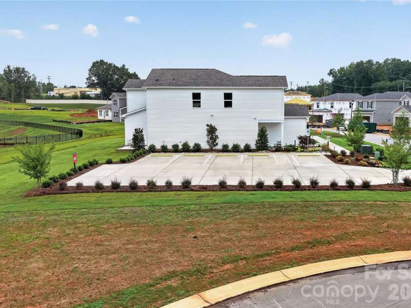 407 Silver Birch Court, Shelby, NC 28152.  MLS# CAR4381973, YatesRealty ID 39130. Fincastle Glen Community
