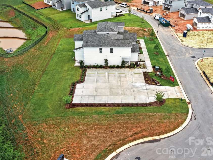 407 Silver Birch Court, Shelby, NC 28152.  MLS# CAR4381973, YatesRealty ID 39130. Fincastle Glen Community