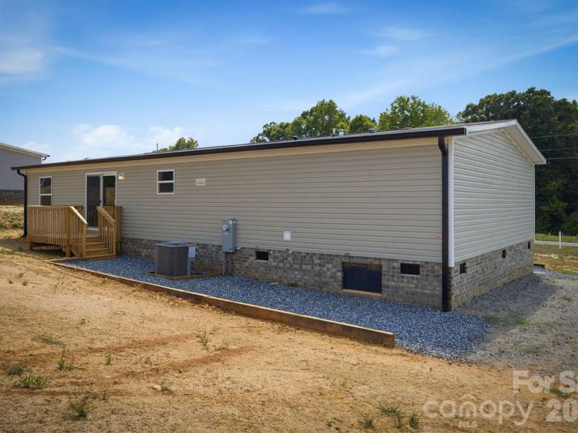 1862 Mesa Drive, Vale, NC 28168.  MLS# CAR4405965, YatesRealty ID 39136. 