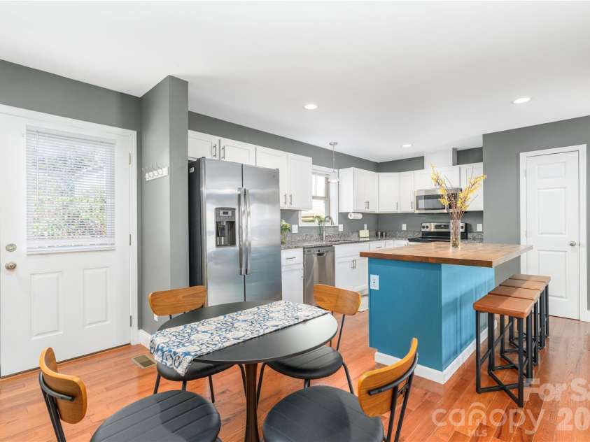 5 Declan Drive, Weaverville, NC 28787.  MLS# CAR4367979, YatesRealty ID 39137. 