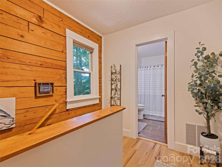 30 Katydid Lane, Maggie Valley, NC 28751.  MLS# CAR4405345, YatesRealty ID 39138. 