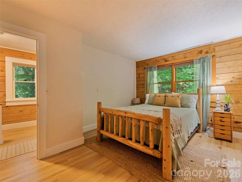 30 Katydid Lane, Maggie Valley, NC 28751.  MLS# CAR4405345, YatesRealty ID 39138. 