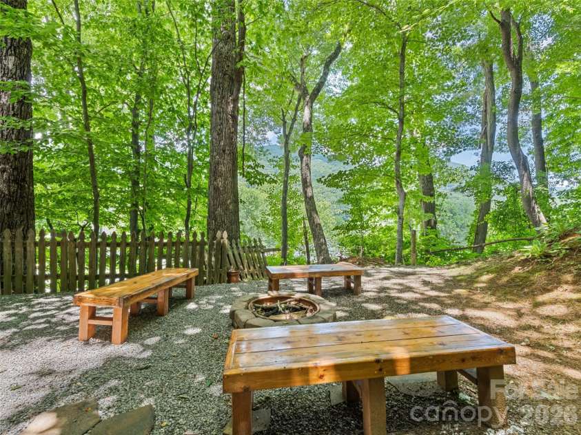 30 Katydid Lane, Maggie Valley, NC 28751.  MLS# CAR4405345, YatesRealty ID 39138. 
