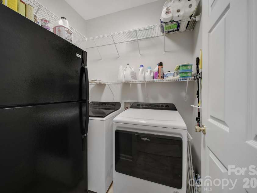 11719 Woodmere Trace Drive, Charlotte, NC 28277.  MLS# CAR4438238, YatesRealty ID 39139. Laundry Room