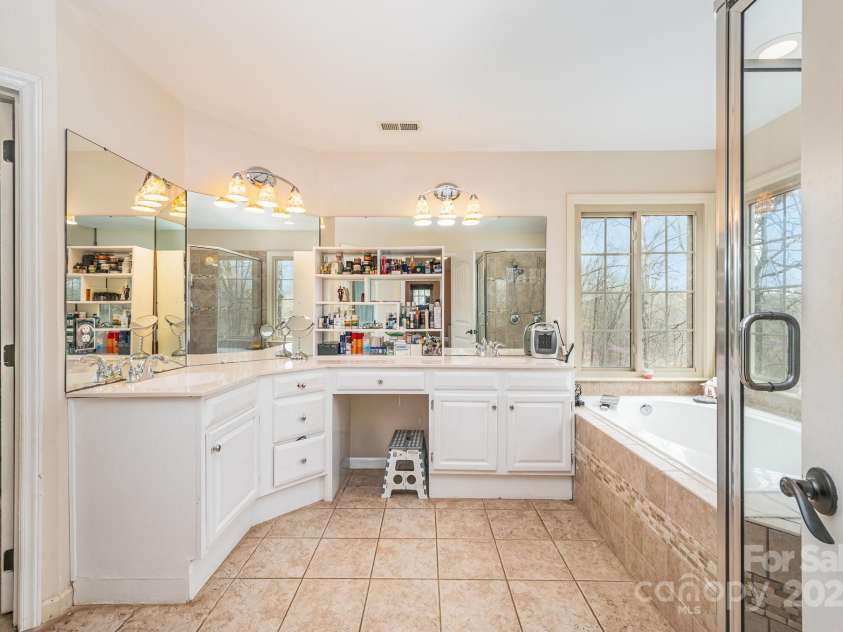 3400 Thistle Bloom Court, Charlotte, NC 28269.  MLS# CAR4231116, YatesRealty ID 3914. 