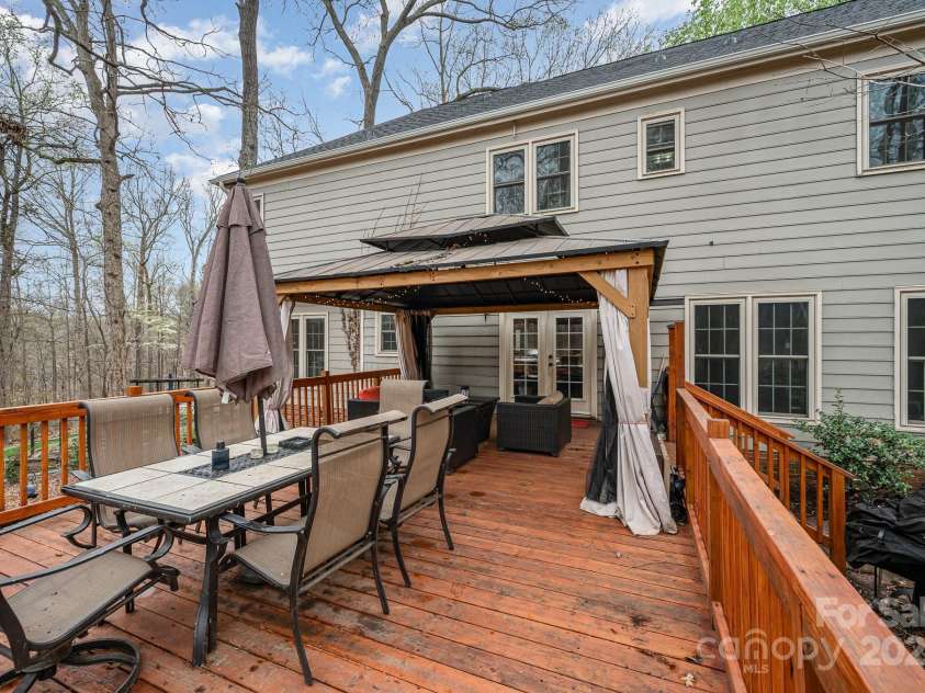 3400 Thistle Bloom Court, Charlotte, NC 28269.  MLS# CAR4231116, YatesRealty ID 3914. 