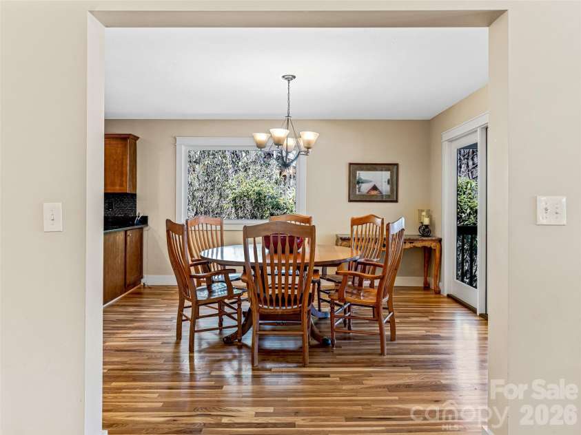 46 Kassahola Drive, Brevard, NC 28712.  MLS# CAR4350504, YatesRealty ID 3914. 