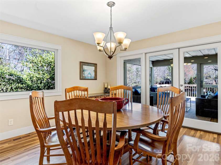 46 Kassahola Drive, Brevard, NC 28712.  MLS# CAR4350504, YatesRealty ID 3914. 