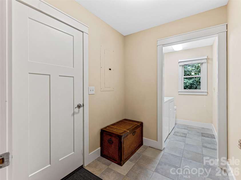 46 Kassahola Drive, Brevard, NC 28712.  MLS# CAR4350504, YatesRealty ID 3914. 