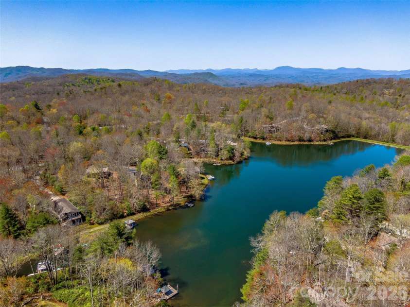 46 Kassahola Drive, Brevard, NC 28712.  MLS# CAR4350504, YatesRealty ID 3914. 