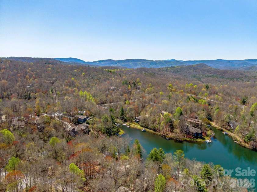 46 Kassahola Drive, Brevard, NC 28712.  MLS# CAR4350504, YatesRealty ID 3914. 