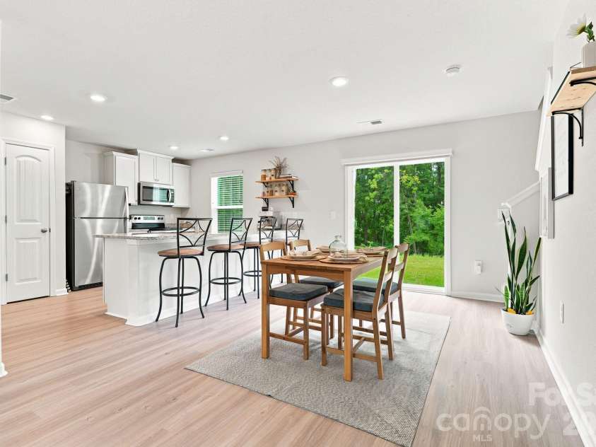 5135 Wolfridge Avenue, Charlotte, NC 28214.  MLS# CAR4402948, YatesRealty ID 39140. 