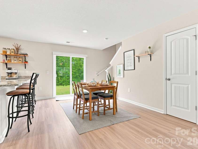 5135 Wolfridge Avenue, Charlotte, NC 28214.  MLS# CAR4402948, YatesRealty ID 39140. 
