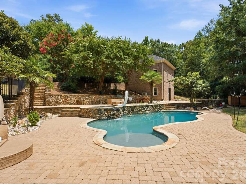 14407 Brick Church Court, Charlotte, NC 28277.  MLS# CAR4404784, YatesRealty ID 39141. 