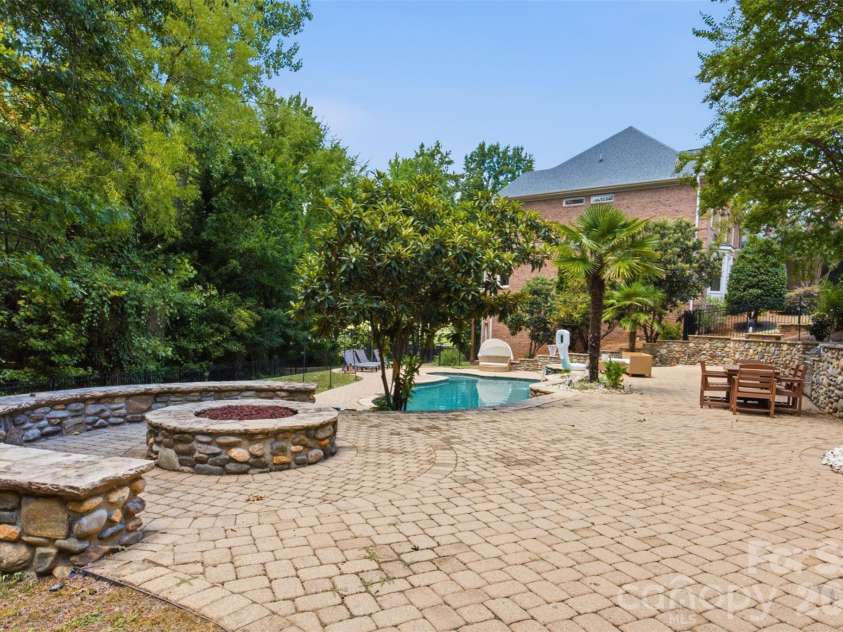 14407 Brick Church Court, Charlotte, NC 28277.  MLS# CAR4404784, YatesRealty ID 39141. 