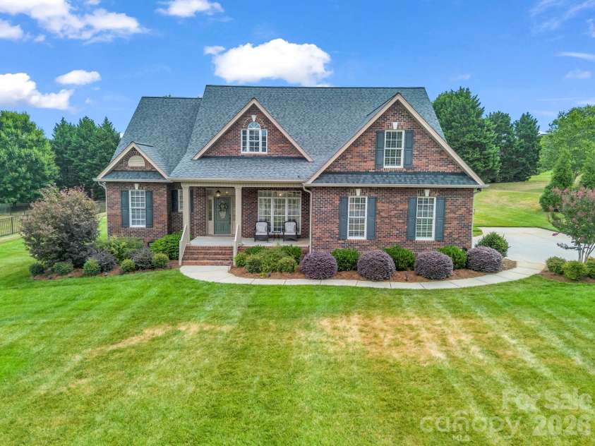 722 Cedar Hill Drive, Shelby, NC 28152.  MLS# CAR4401506, YatesRealty ID 39145. 