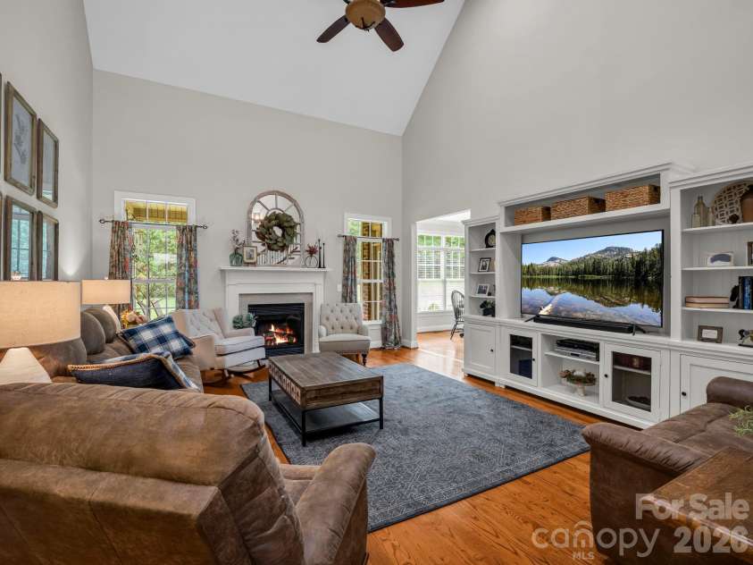 722 Cedar Hill Drive, Shelby, NC 28152.  MLS# CAR4401506, YatesRealty ID 39145. 