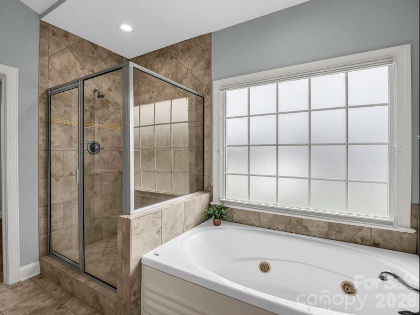 722 Cedar Hill Drive, Shelby, NC 28152.  MLS# CAR4401506, YatesRealty ID 39145. 