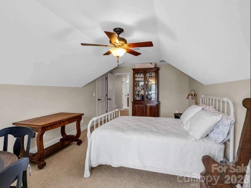 722 Cedar Hill Drive, Shelby, NC 28152.  MLS# CAR4401506, YatesRealty ID 39145. 