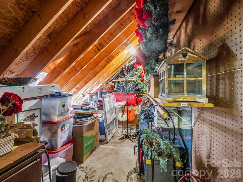 722 Cedar Hill Drive, Shelby, NC 28152.  MLS# CAR4401506, YatesRealty ID 39145. 