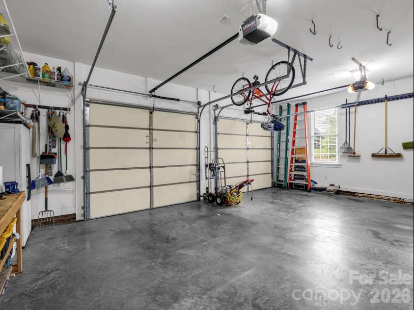 722 Cedar Hill Drive, Shelby, NC 28152.  MLS# CAR4401506, YatesRealty ID 39145. 