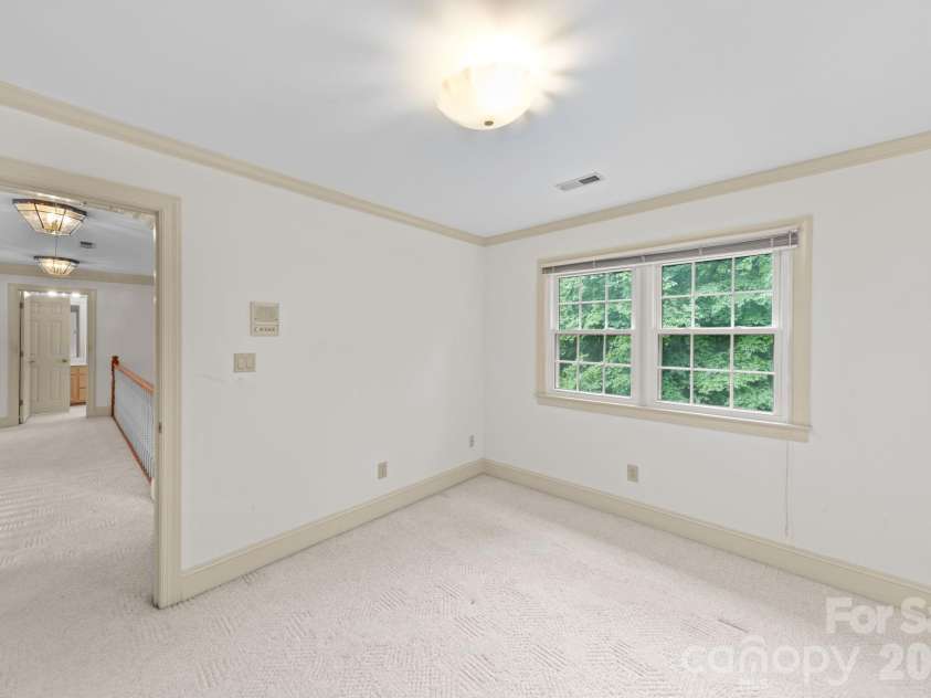 5215 Silchester Lane, Charlotte, NC 28215.  MLS# CAR4361255, YatesRealty ID 39146. 