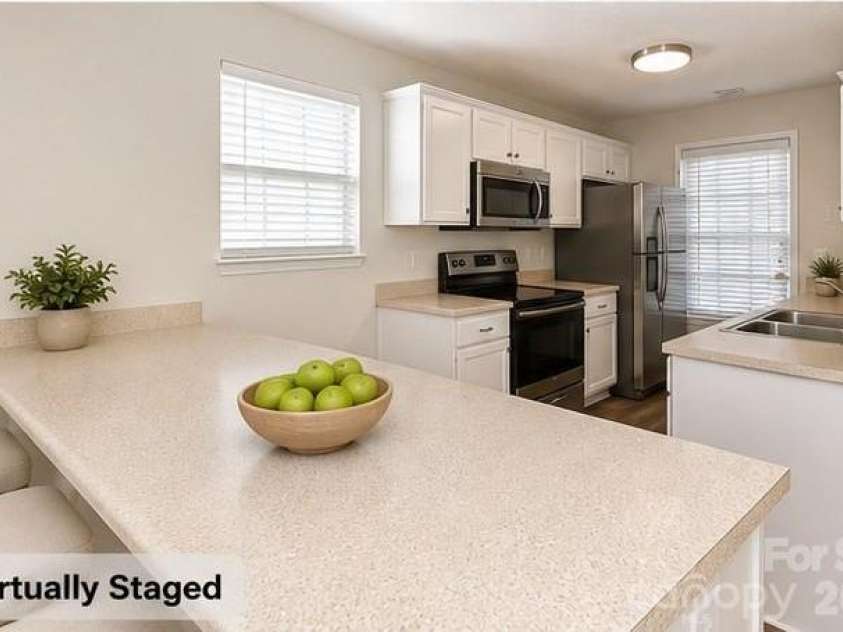 2013 Pin Oak Place, Cramerton, NC 28032.  MLS# CAR4404969, YatesRealty ID 39147. Kitchen-Virtually Staged
