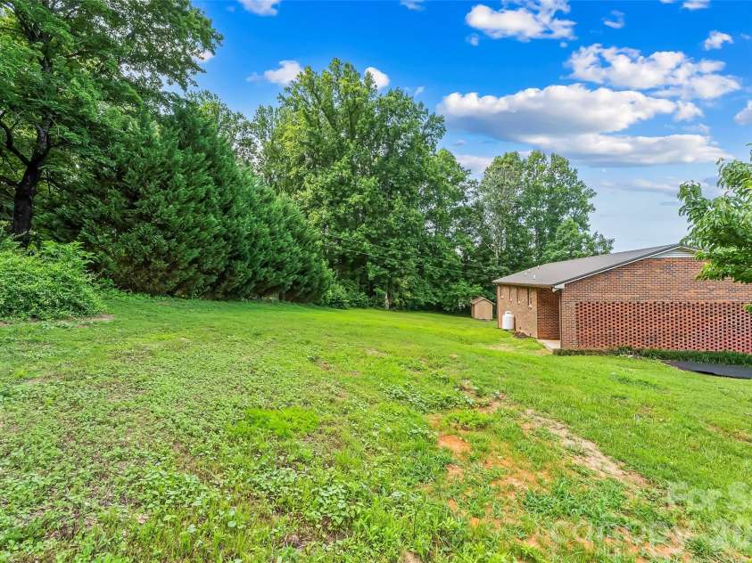 3695 Bradley Road, Morganton, NC 28655.  MLS# CAR4396360, YatesRealty ID 39148. 