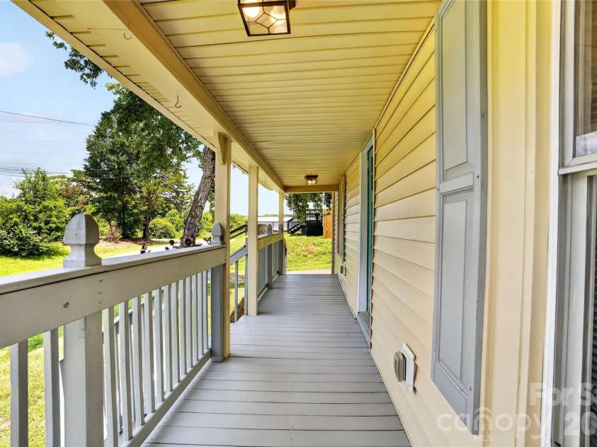 384 Grace Avenue, Concord, NC 28027.  MLS# CAR4402919, YatesRealty ID 39149. Front Porch