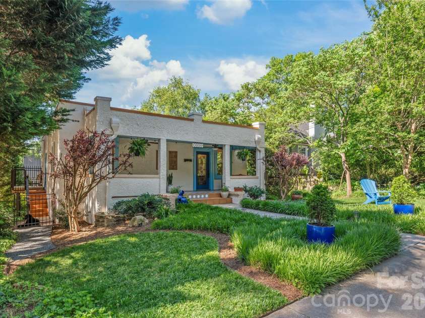 1822 Hall Avenue, Charlotte, NC 28205.  MLS# CAR4351357, YatesRealty ID 3915. 