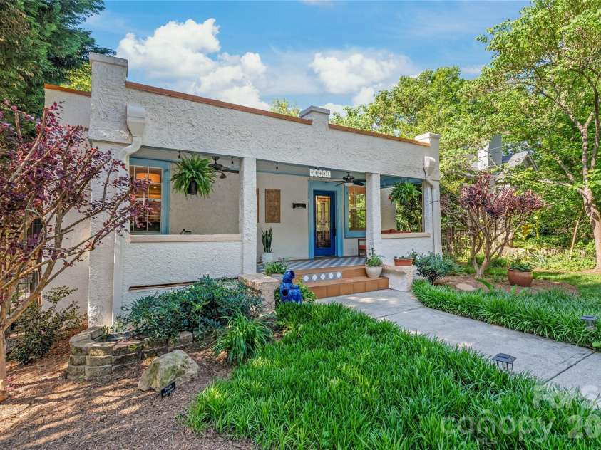 1822 Hall Avenue, Charlotte, NC 28205.  MLS# CAR4351357, YatesRealty ID 3915. 