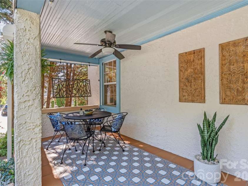 1822 Hall Avenue, Charlotte, NC 28205.  MLS# CAR4351357, YatesRealty ID 3915. 