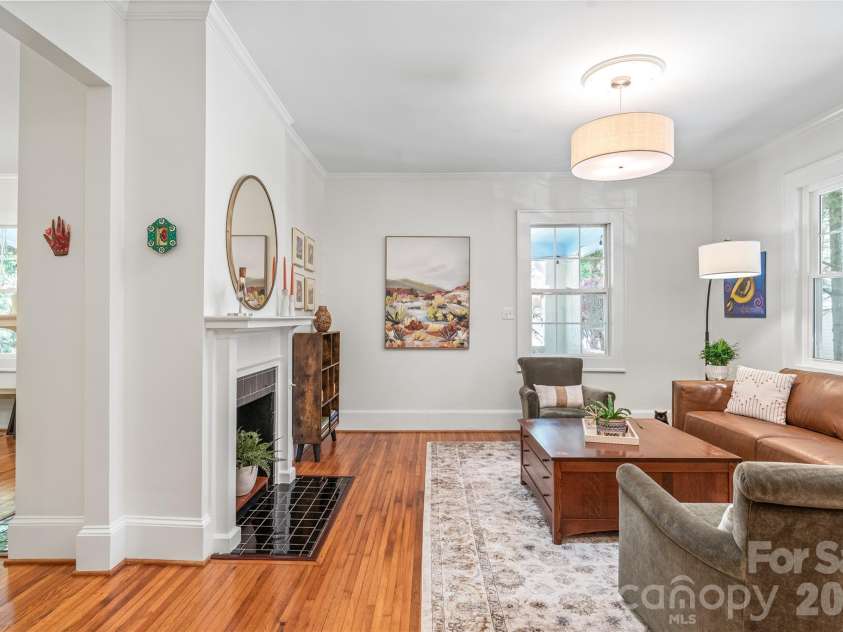 1822 Hall Avenue, Charlotte, NC 28205.  MLS# CAR4351357, YatesRealty ID 3915. 