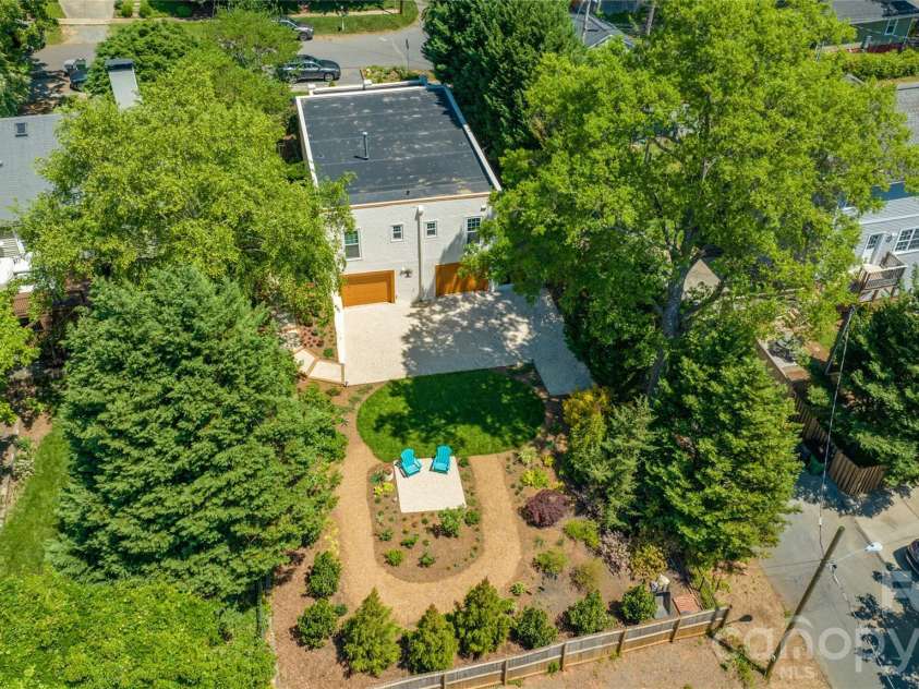 1822 Hall Avenue, Charlotte, NC 28205.  MLS# CAR4351357, YatesRealty ID 3915. 