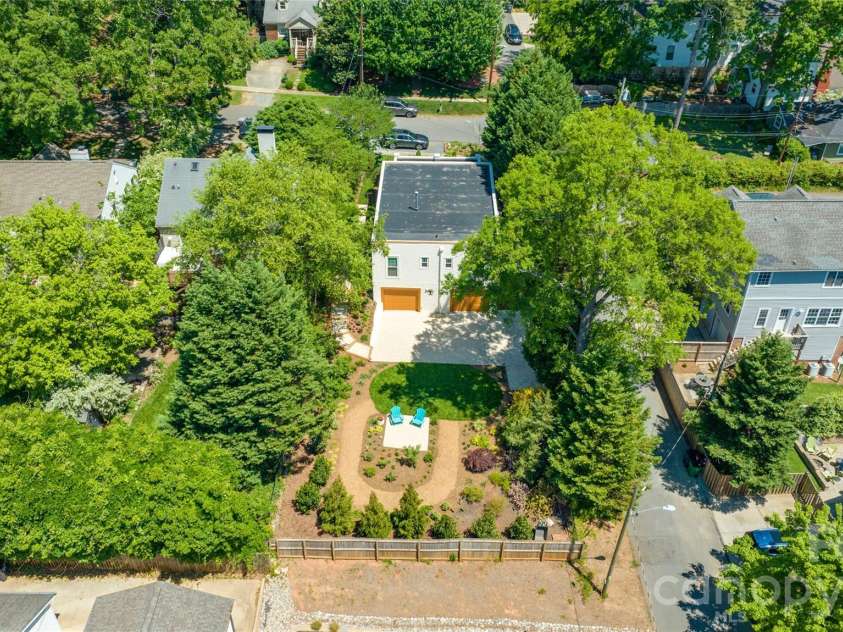 1822 Hall Avenue, Charlotte, NC 28205.  MLS# CAR4351357, YatesRealty ID 3915. 