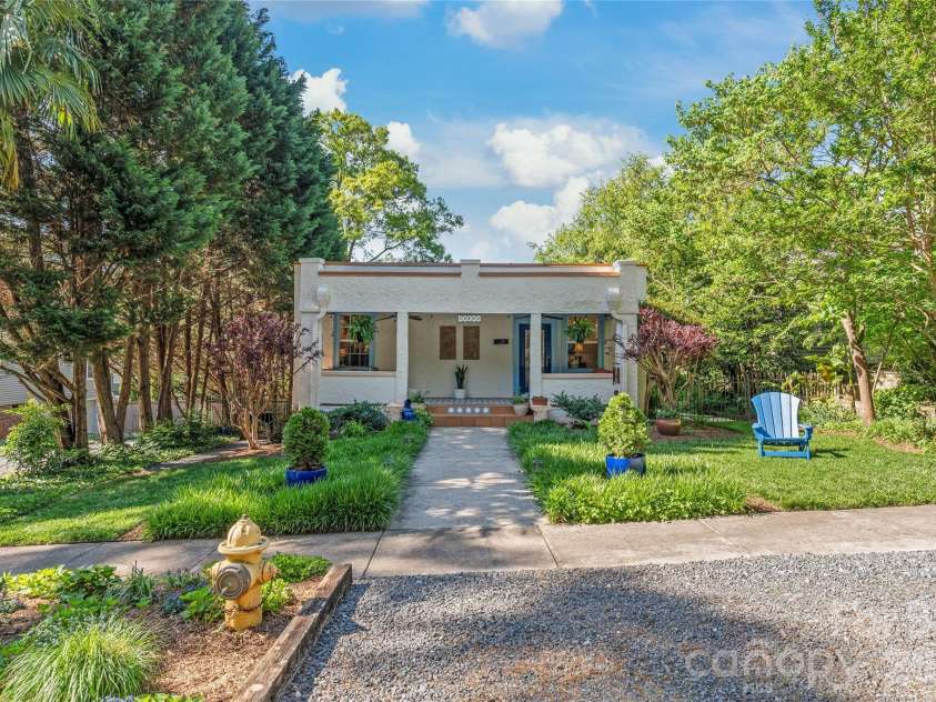 1822 Hall Avenue, Charlotte, NC 28205.  MLS# CAR4351357, YatesRealty ID 3915. 