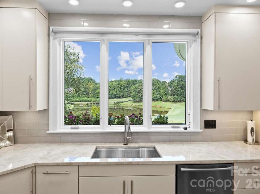 11717 Smart Lane, Charlotte, NC 28277.  MLS# CAR4403907, YatesRealty ID 39154. Fairytale view from the kitchen window!