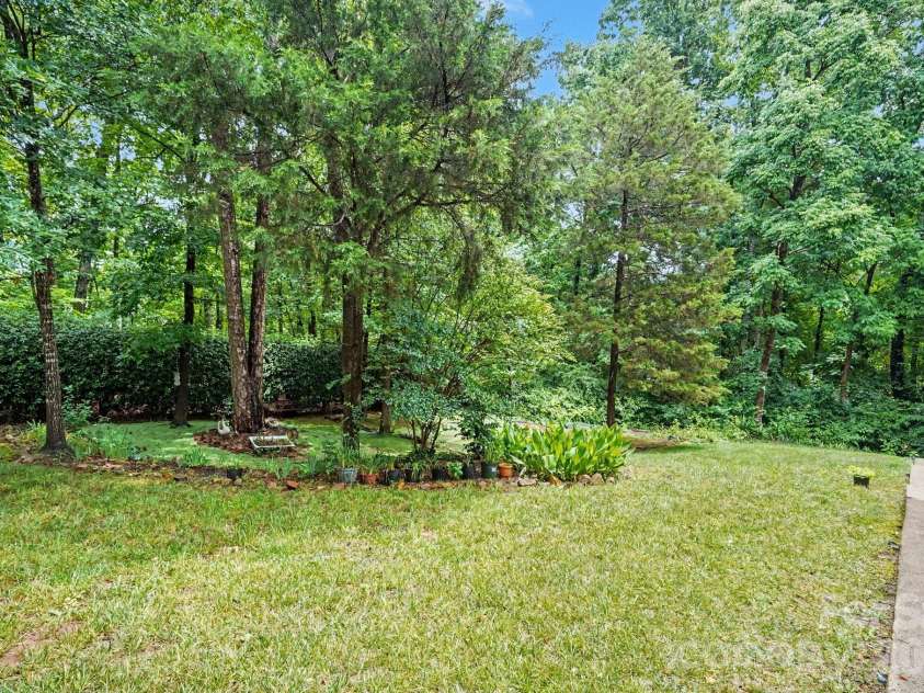 9549 Millen Drive, Harrisburg, NC 28075.  MLS# CAR4399502, YatesRealty ID 39155. 