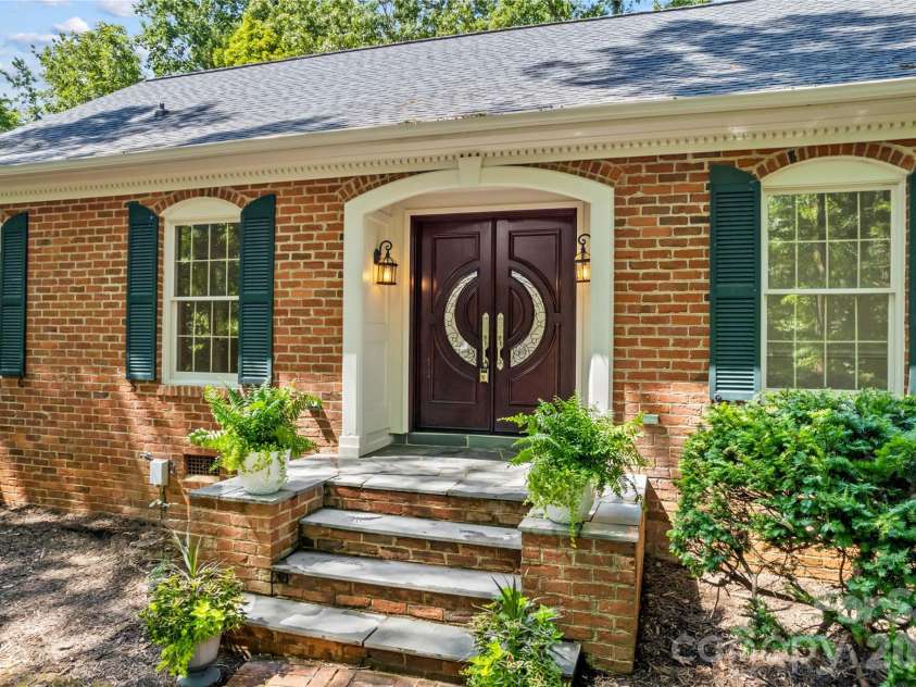150 Kent Road, Salisbury, NC 28147.  MLS# CAR4414718, YatesRealty ID 39156. 