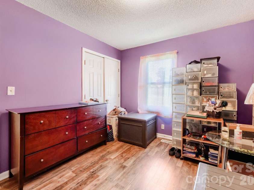 2601 Lynn Drive, Gastonia, NC 28054.  MLS# CAR4401718, YatesRealty ID 39157. 