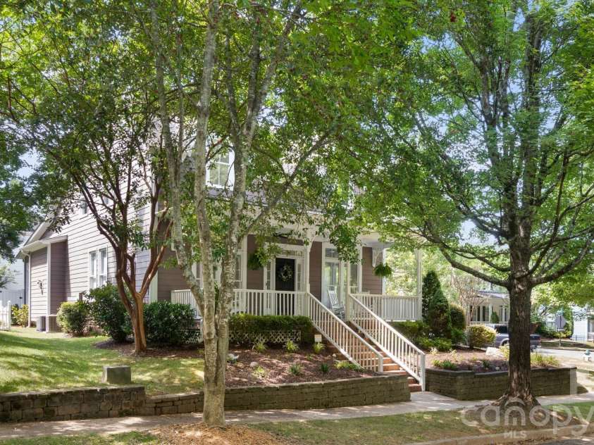 545 Glen Walk Drive, Fort Mill, SC 29708.  MLS# CAR4406009, YatesRealty ID 39159. 
