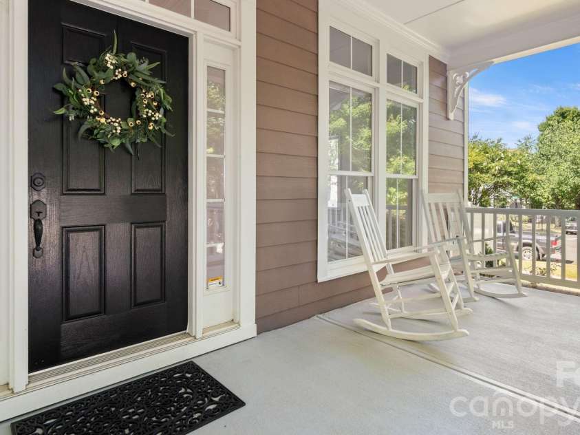 545 Glen Walk Drive, Fort Mill, SC 29708.  MLS# CAR4406009, YatesRealty ID 39159. 