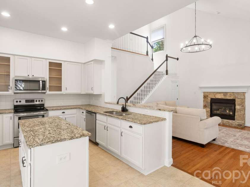 545 Glen Walk Drive, Fort Mill, SC 29708.  MLS# CAR4406009, YatesRealty ID 39159. 