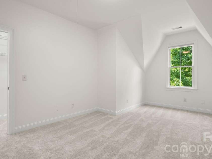545 Glen Walk Drive, Fort Mill, SC 29708.  MLS# CAR4406009, YatesRealty ID 39159. 