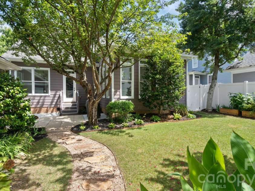 545 Glen Walk Drive, Fort Mill, SC 29708.  MLS# CAR4406009, YatesRealty ID 39159. 